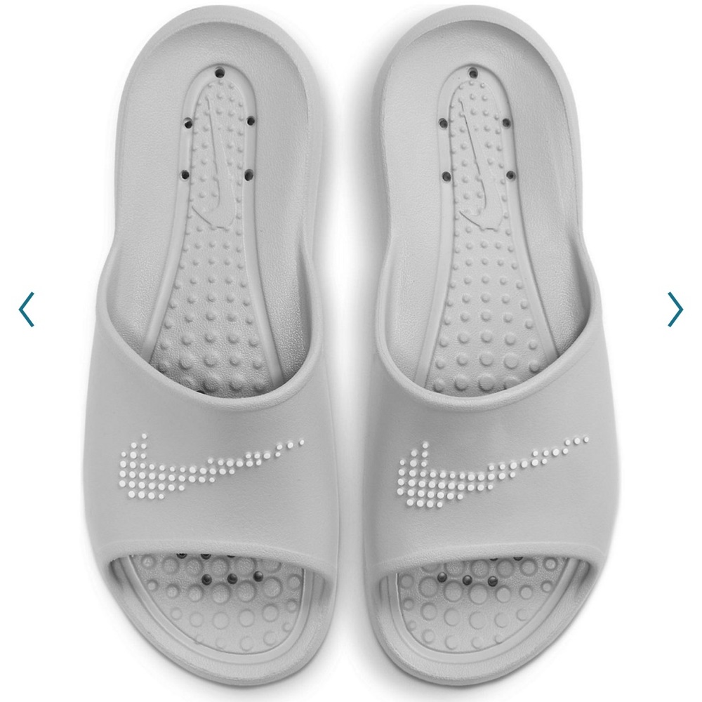 Nike Victori One Shower Slide Sandals